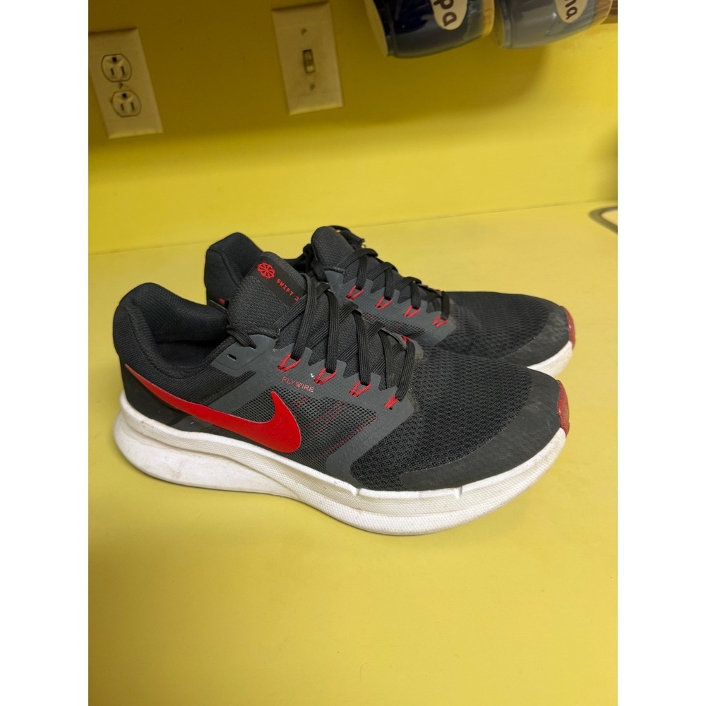 Nike Swift 3 Mens Running Shoes Black Red White DR2695-001 Size 9